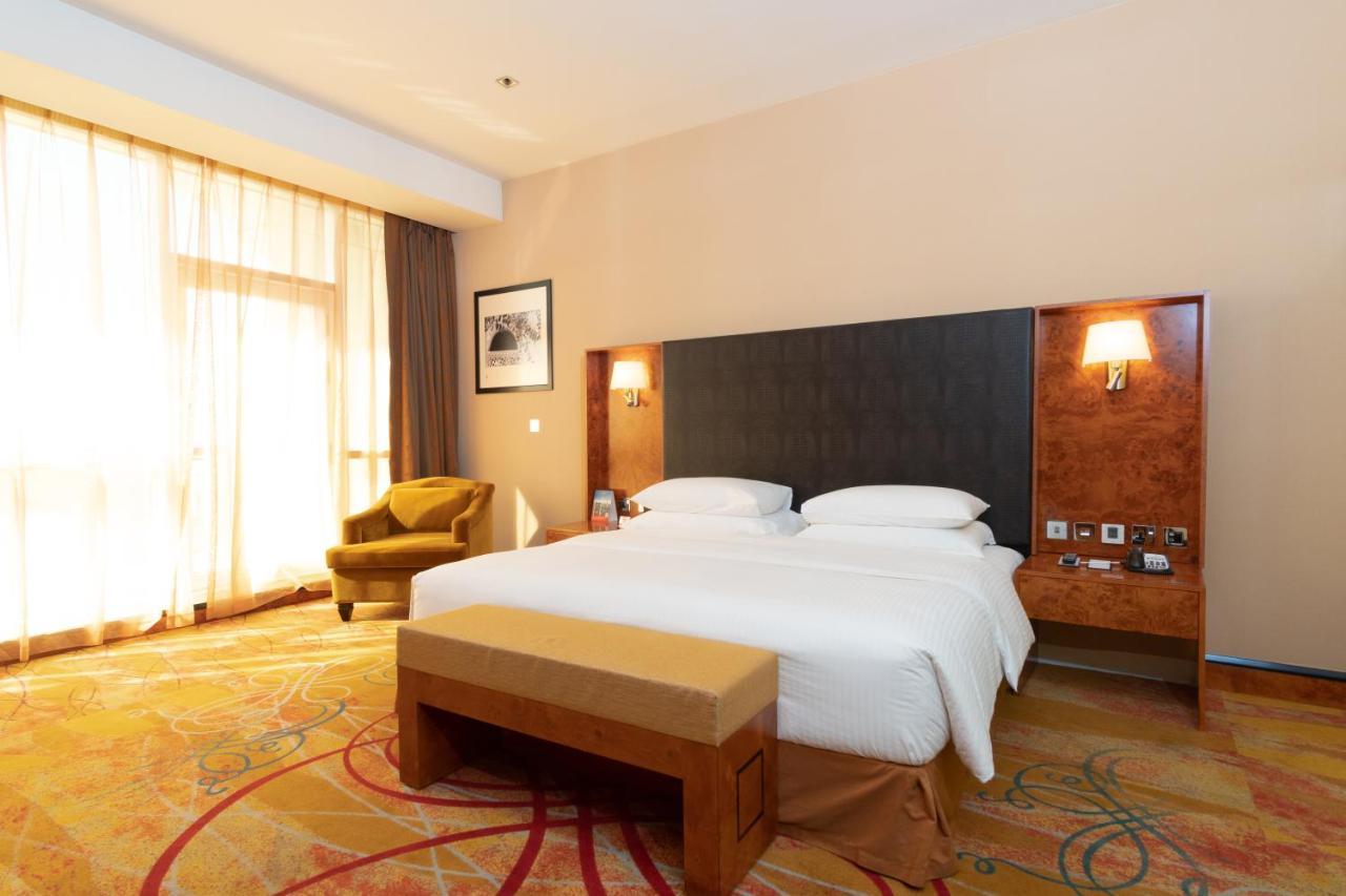 Family Suite, complimentary shuttle to DXB Airport Terminal 1 & 3,264221297:JPEG