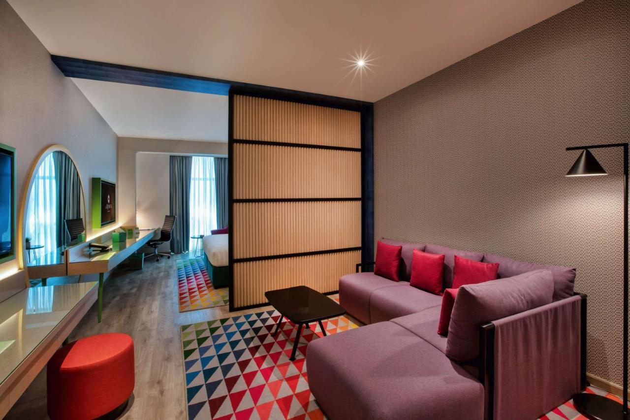 Junior Suite 1 King Bed Complimentary Transfer to La Mer Beach Dubai Mall or Burj Khalifa Metro Station,1098904341:JPEG