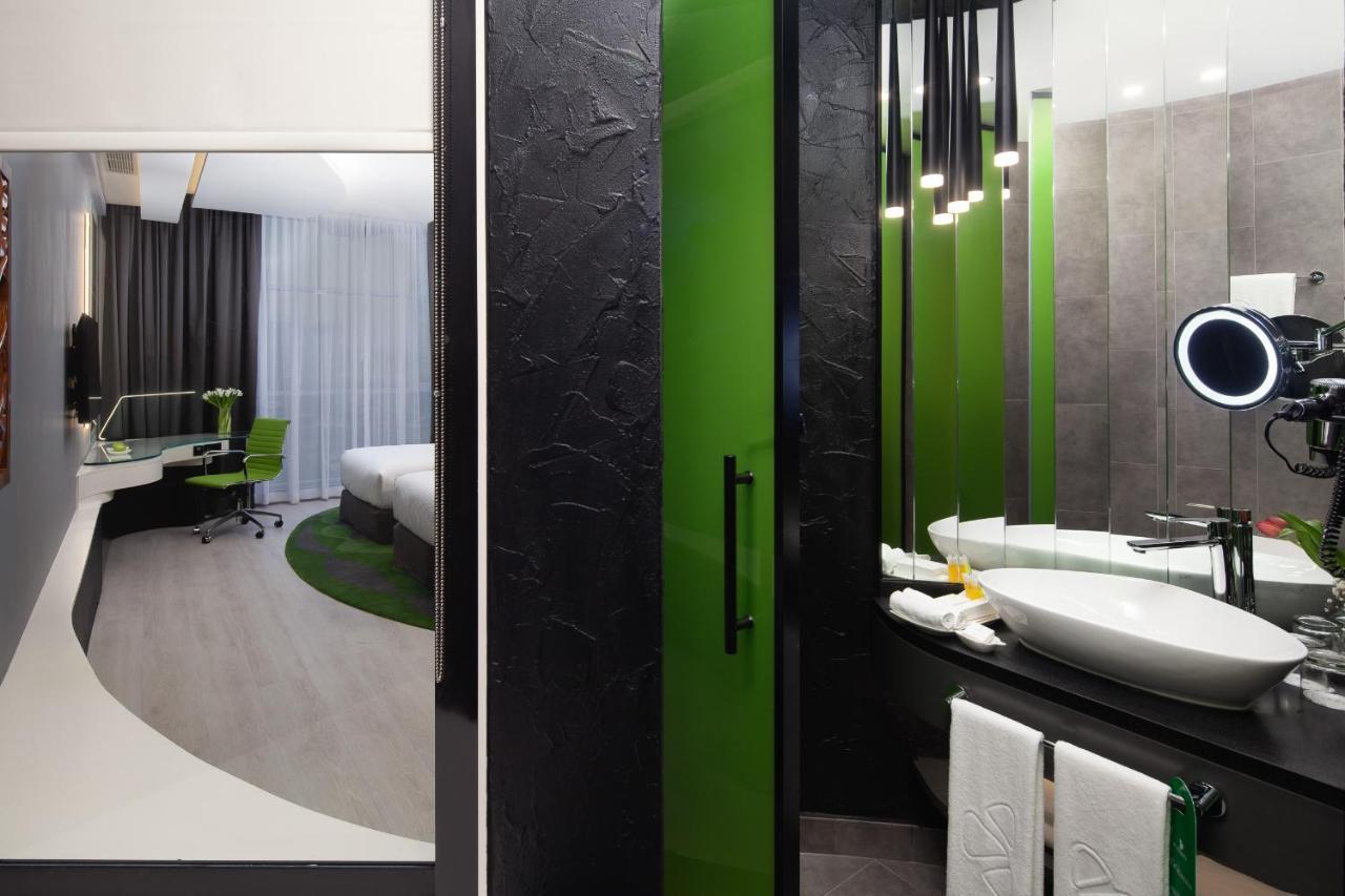 Sky Deluxe Room