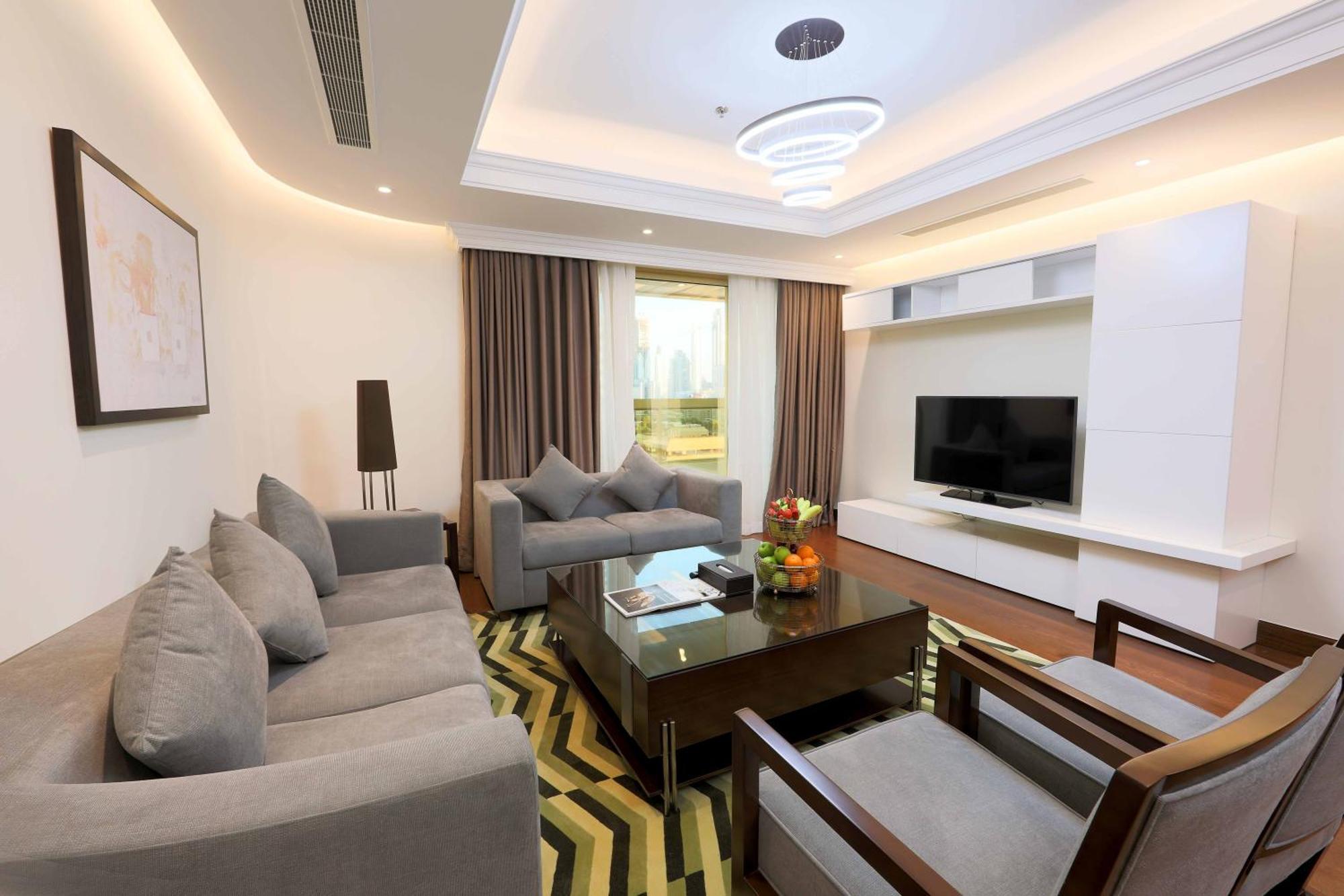 Four-Bedroom Apartment,1212312910:JPEG