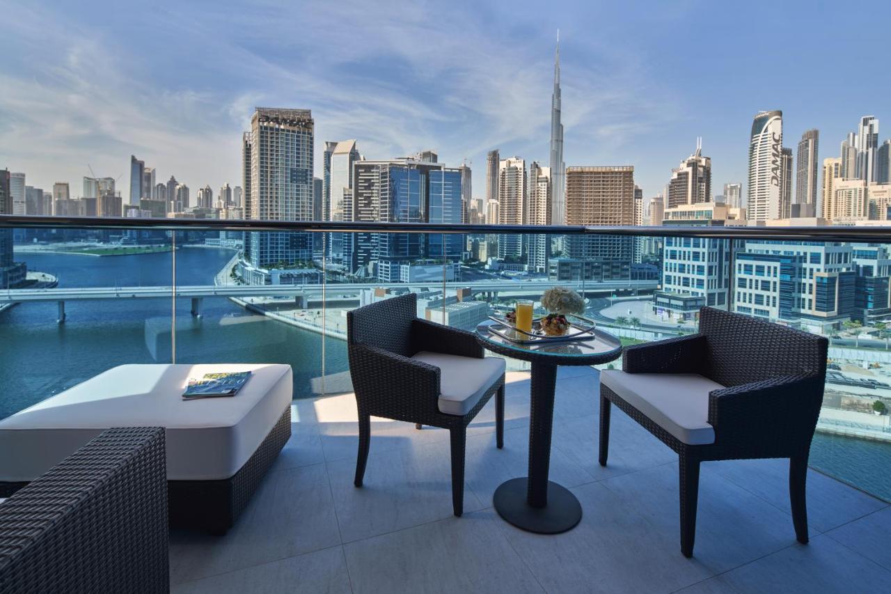 VIP King Balcony Burk Khalifa View,1285775761:JPEG