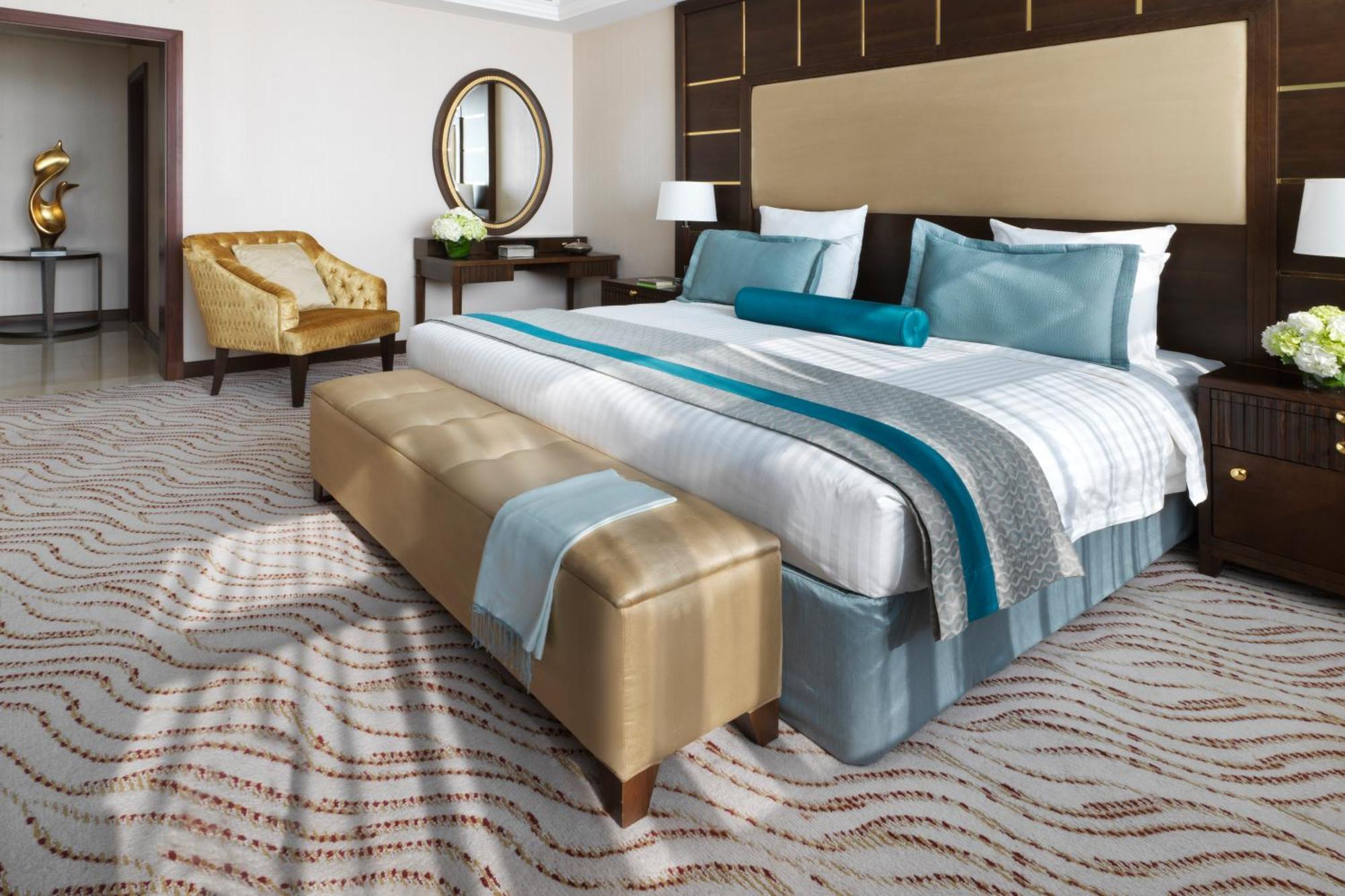 Two-Bedroom Suite,1435765846:JPEG