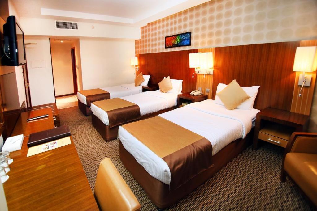 Standard Triple Room,1288054924:JPEG