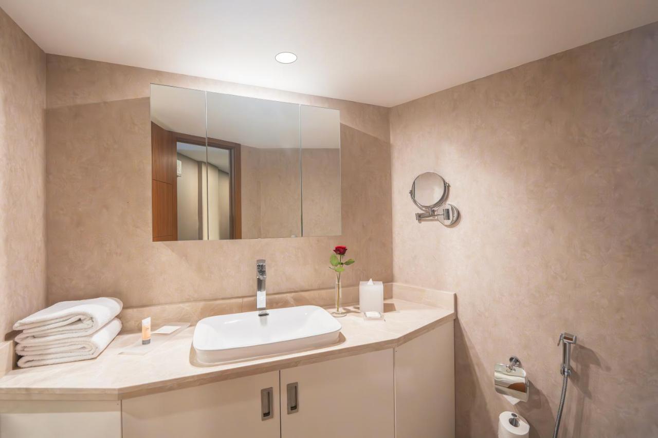 Premium Studio Kitchen on Spa treatments,1498577518:JPEG