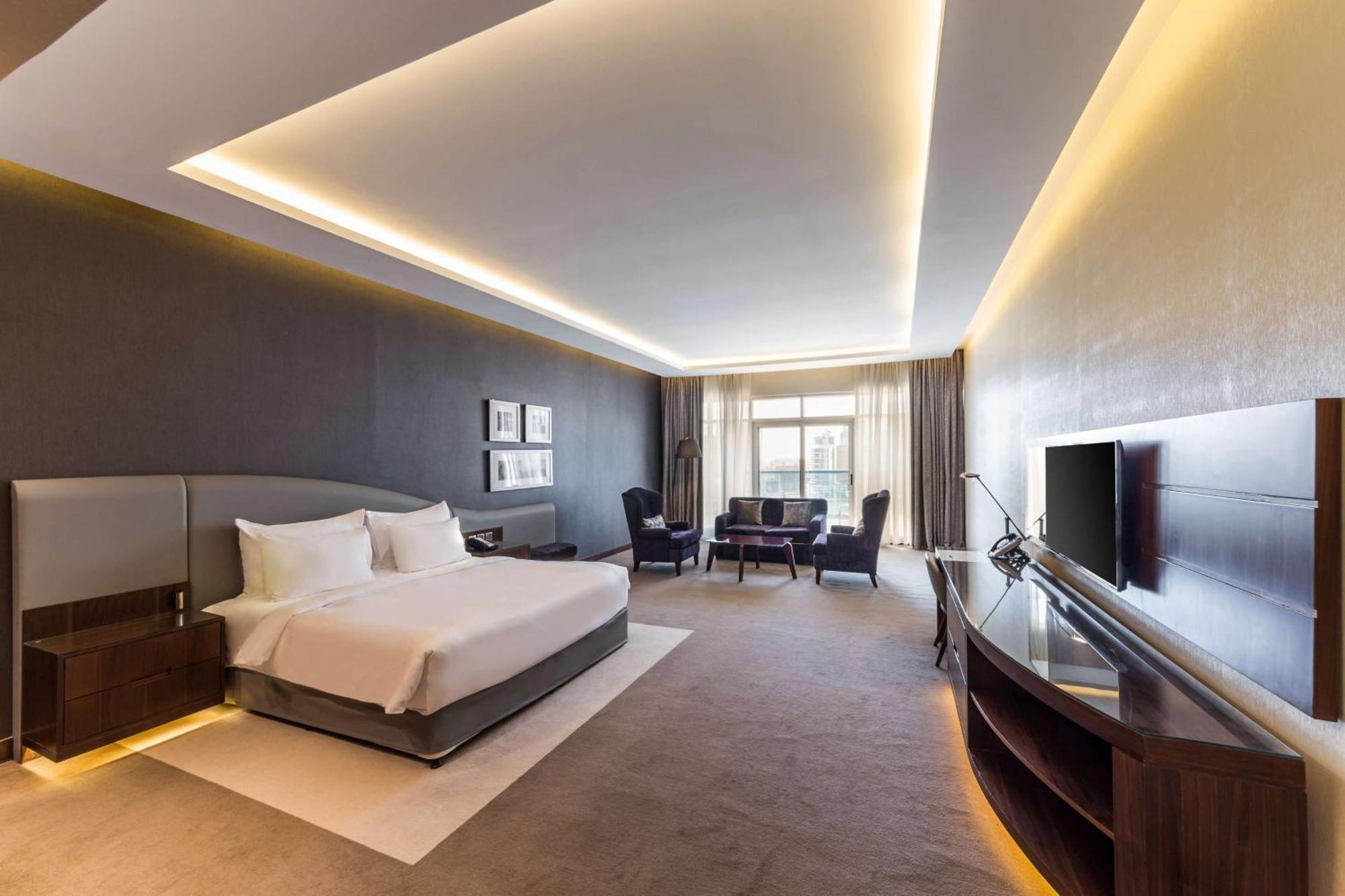 Family Room,1540065994:JPEG