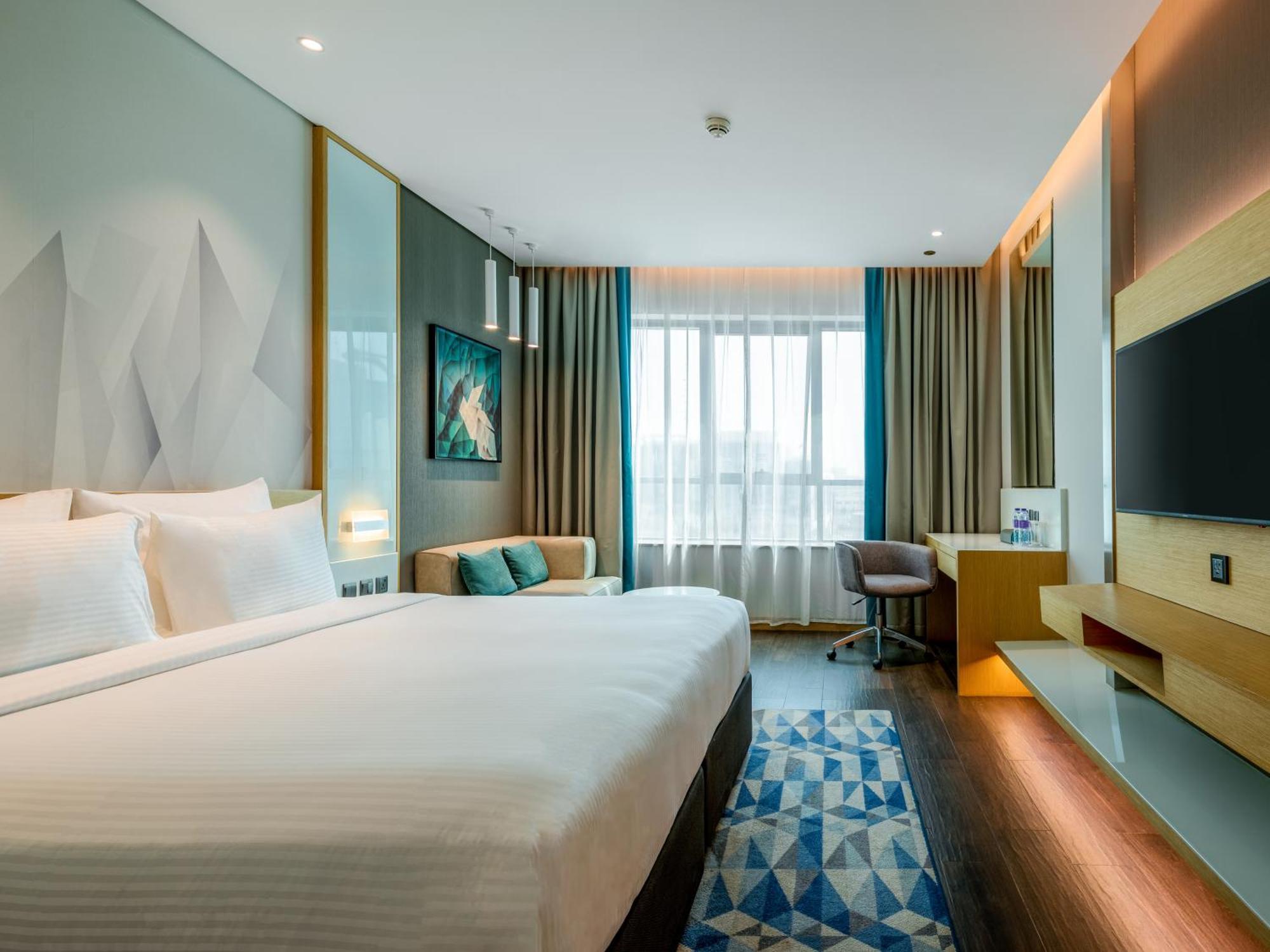 Premium Double or Twin Room Complimentary Transfer to the Beach
