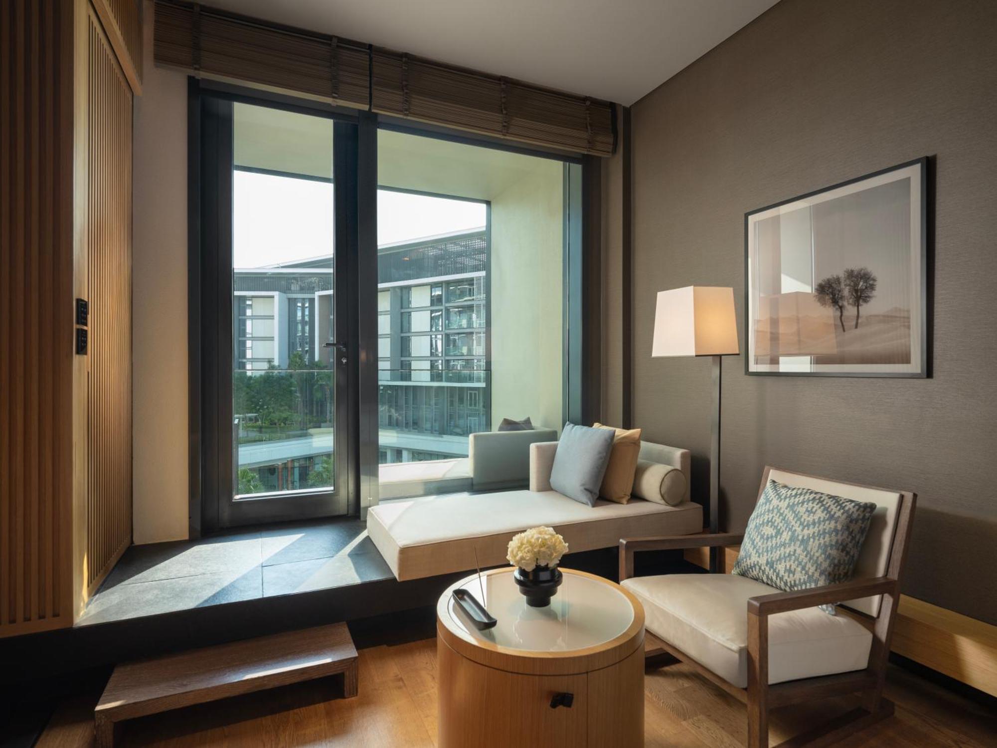 Bliss Room Private Balcony