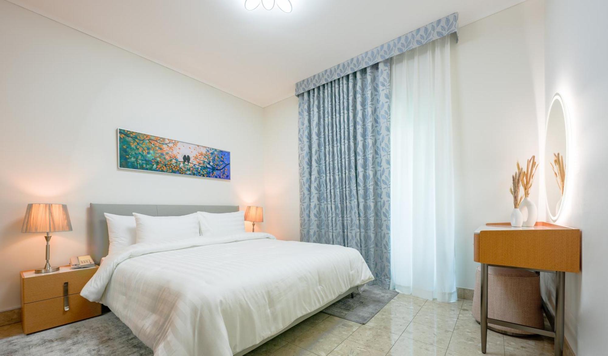 Deluxe One-Bedroom Apartment,1613665868:JPEG