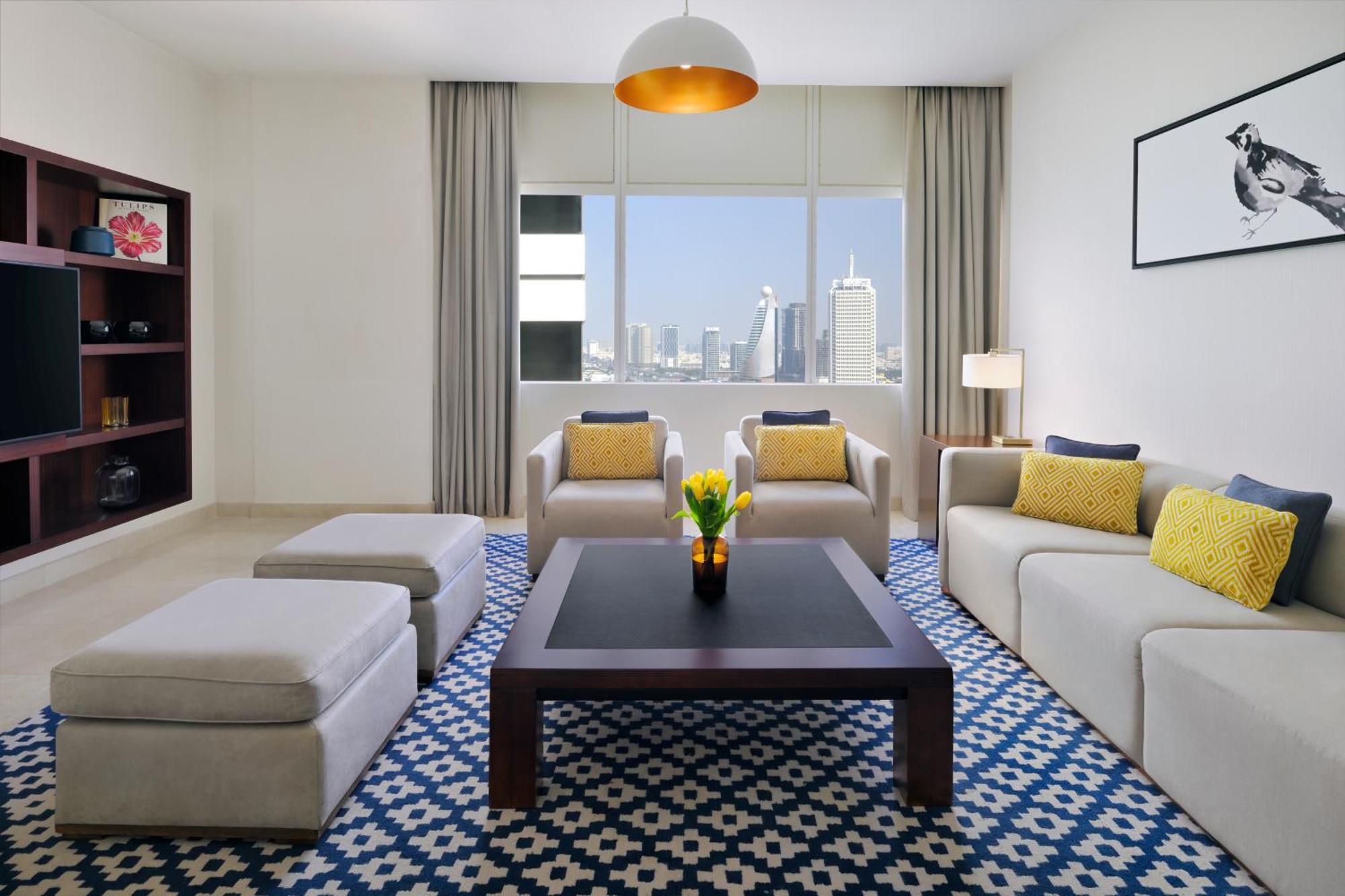 One-Bedroom Executive Suite - High Floor,1654261294:JPEG