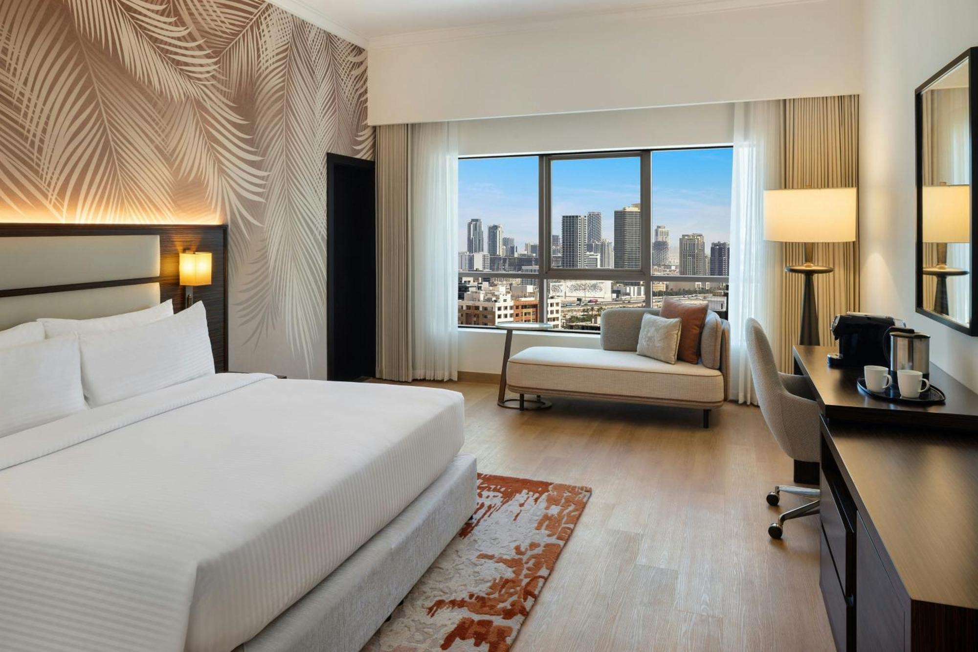Deluxe King Room City View,1742897559:JPEG