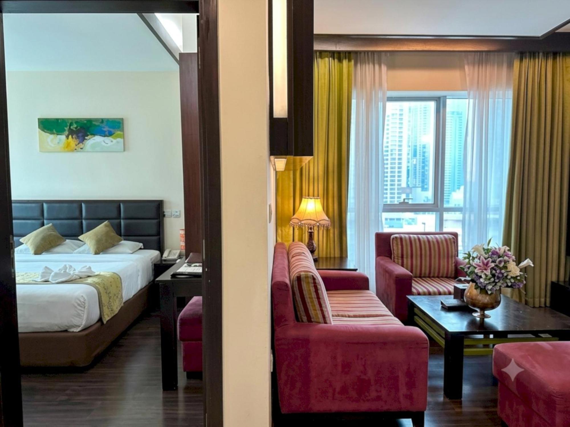 One-Bedroom Premier Apartment