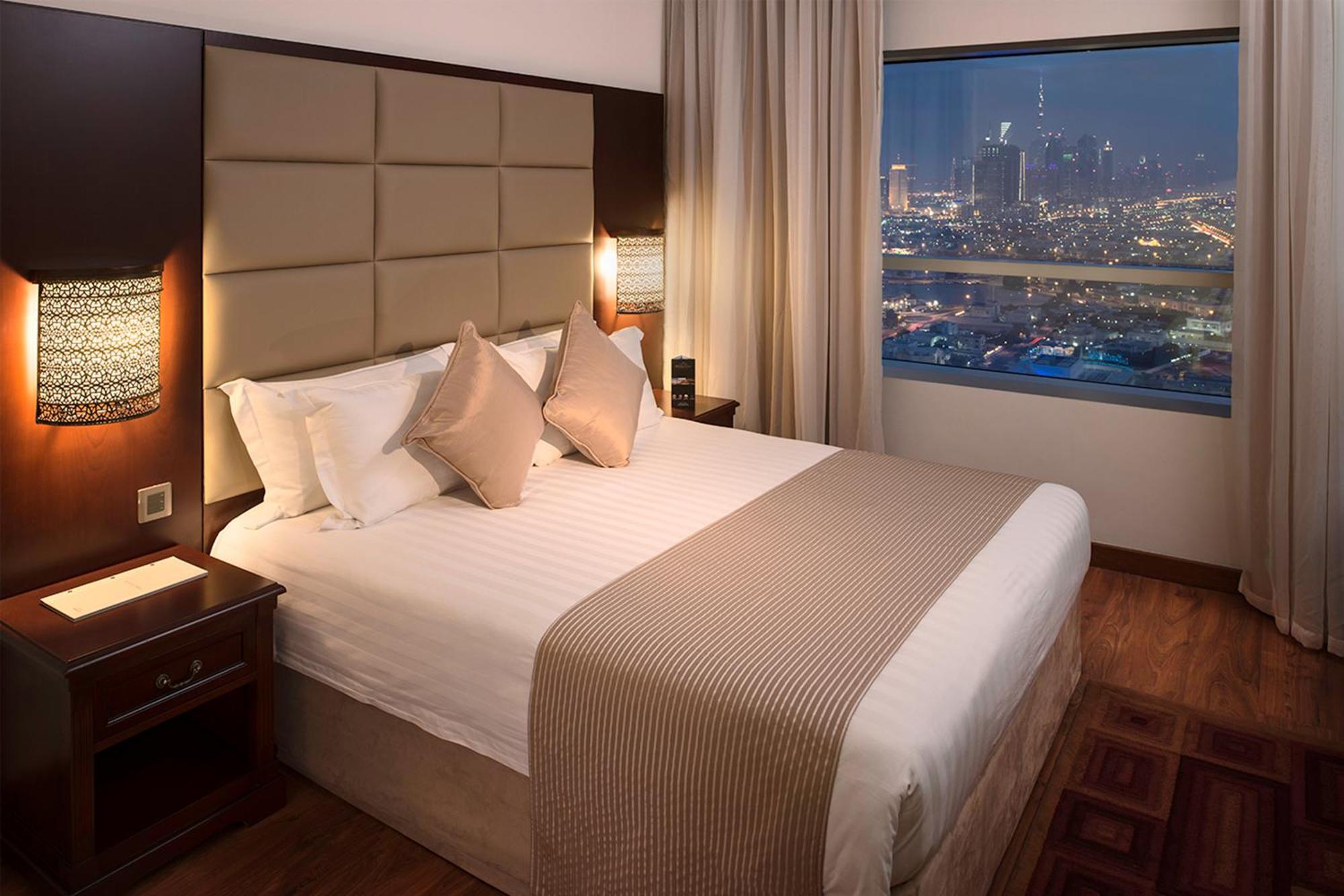 Skyline Economy Room,814388631:JPEG