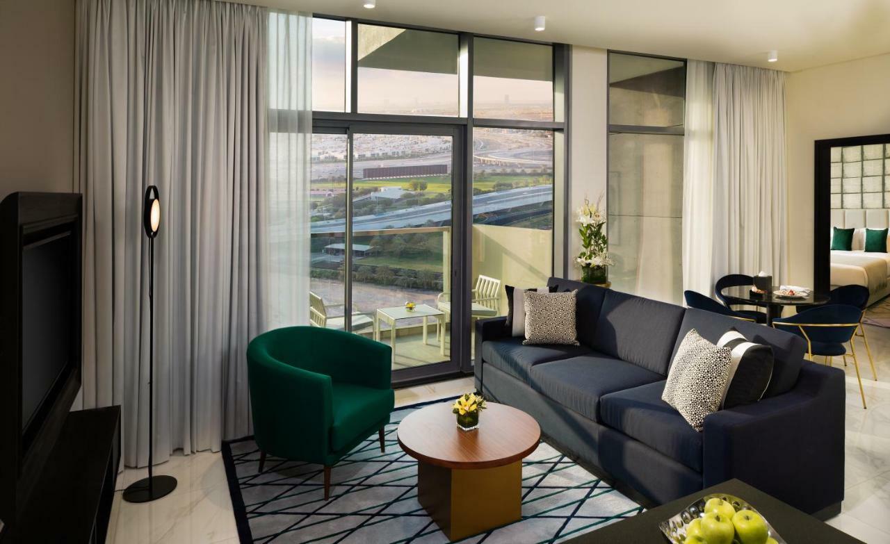 Premium One-Bedroom Apartment Beach Mall Shuttle,912609757:JPEG