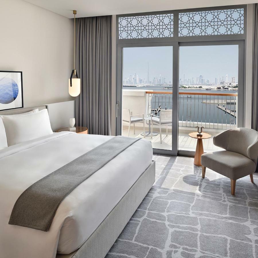 Marina View Deluxe Room Private Balcony King,908950423:JPEG