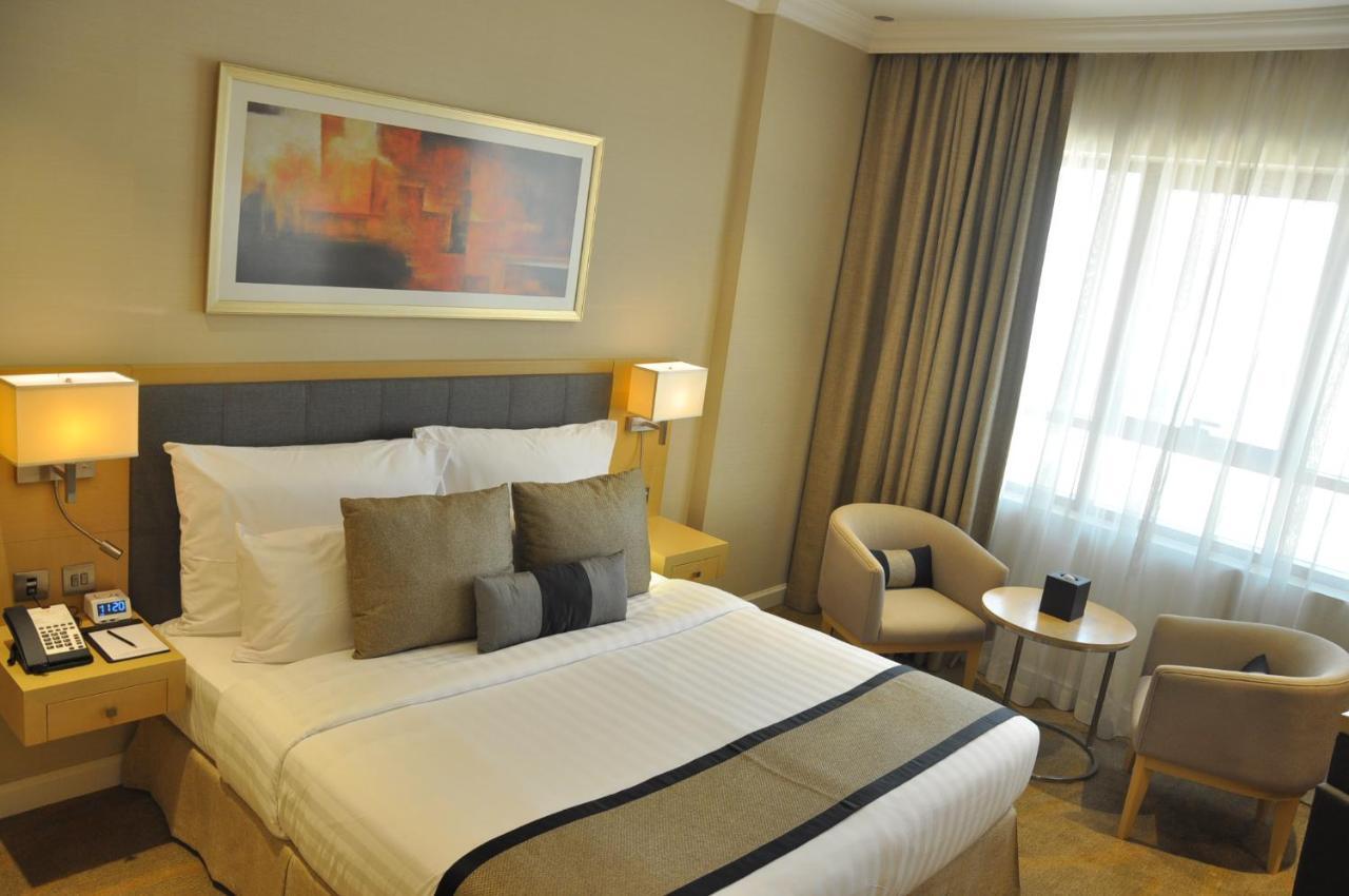 Standard King Room,937335976:JPEG