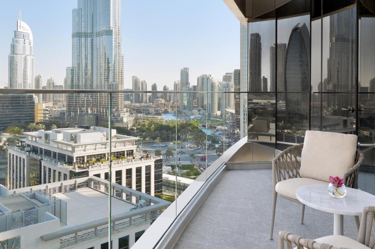 Club Twin Burj View Room Exclusive Access to Level 54 Infinity Pool & Club Lounge,1227846218:JPEG