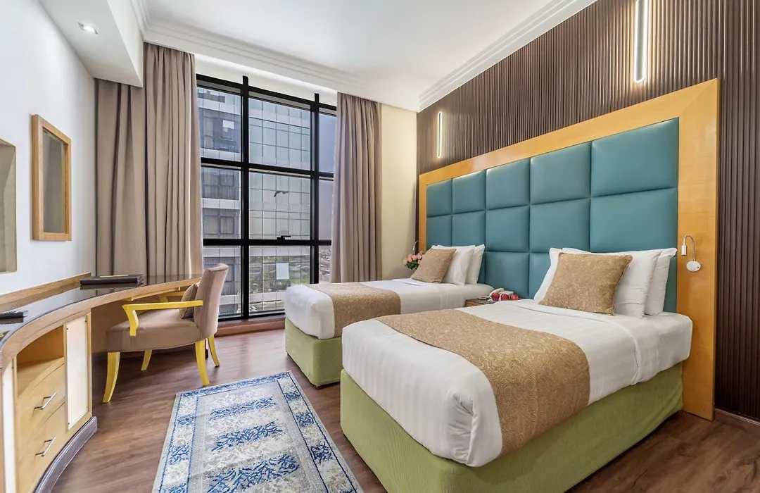 The Leela Hotel-1