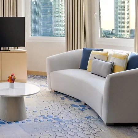 Swissotel Al Murooj Dubai-3